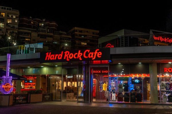 HARD ROCK CAFÉ CENTRO COMERCIAL MUELLE UNO